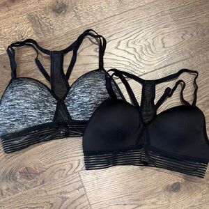 Victoria Sport Wireless Strappy Bralette - Black/Grey. Bundle of 2. Large.
